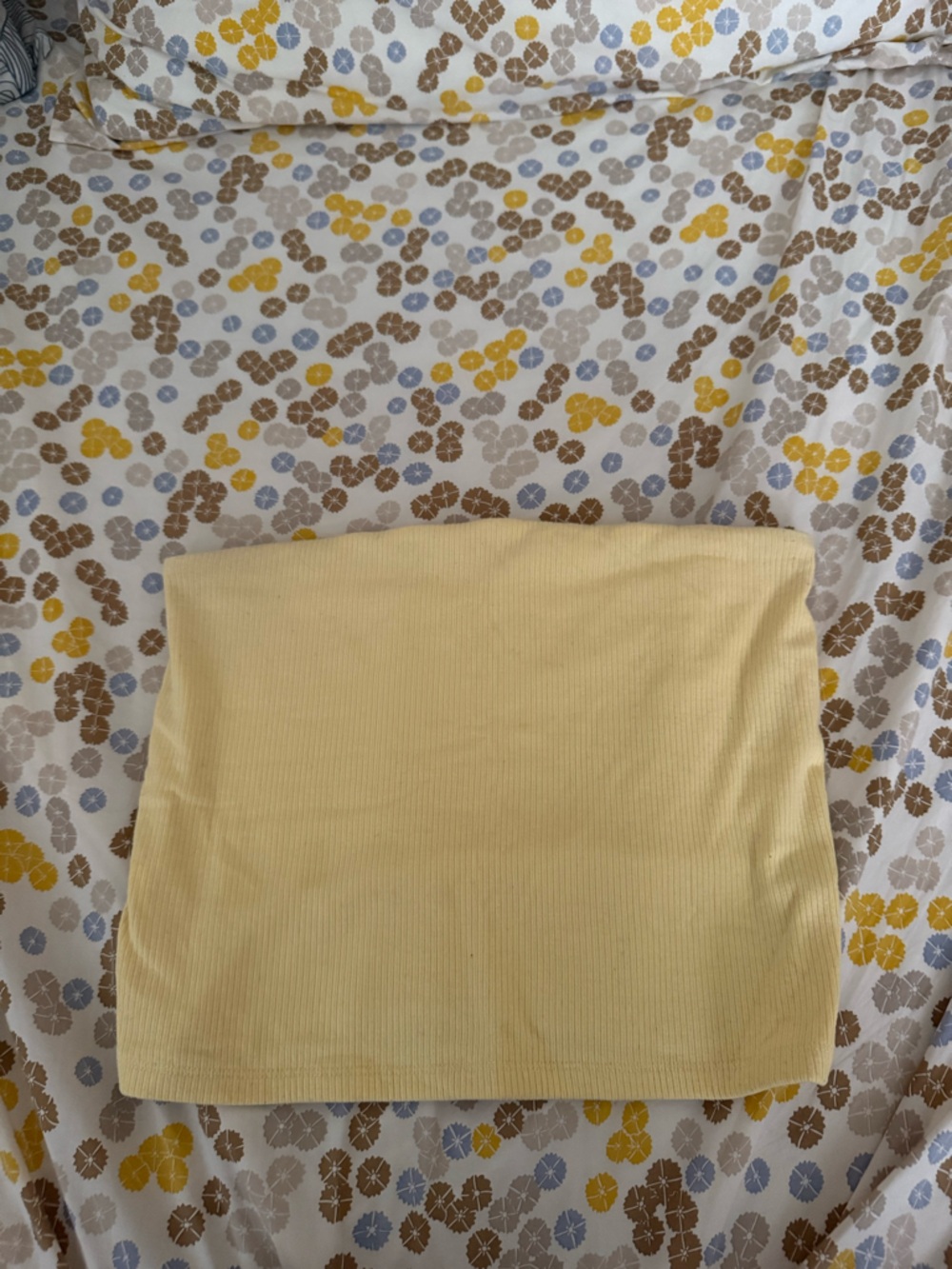 American Eagle Pale Yellow Ribbed Tube Top